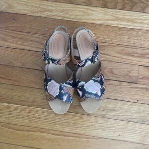 Madewell The Johanna Crisscross Clog Sandals in Snake Embossed Leather